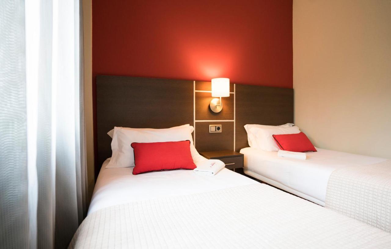Hotel Piramide 2 Portonovo Ngoại thất bức ảnh